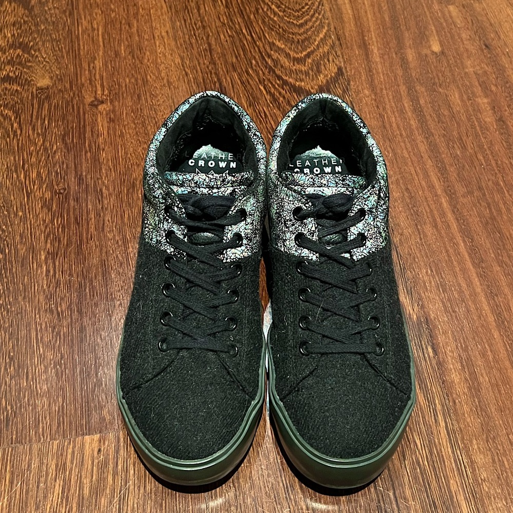 Italian - Leather Crown Black & Silver Sneakers